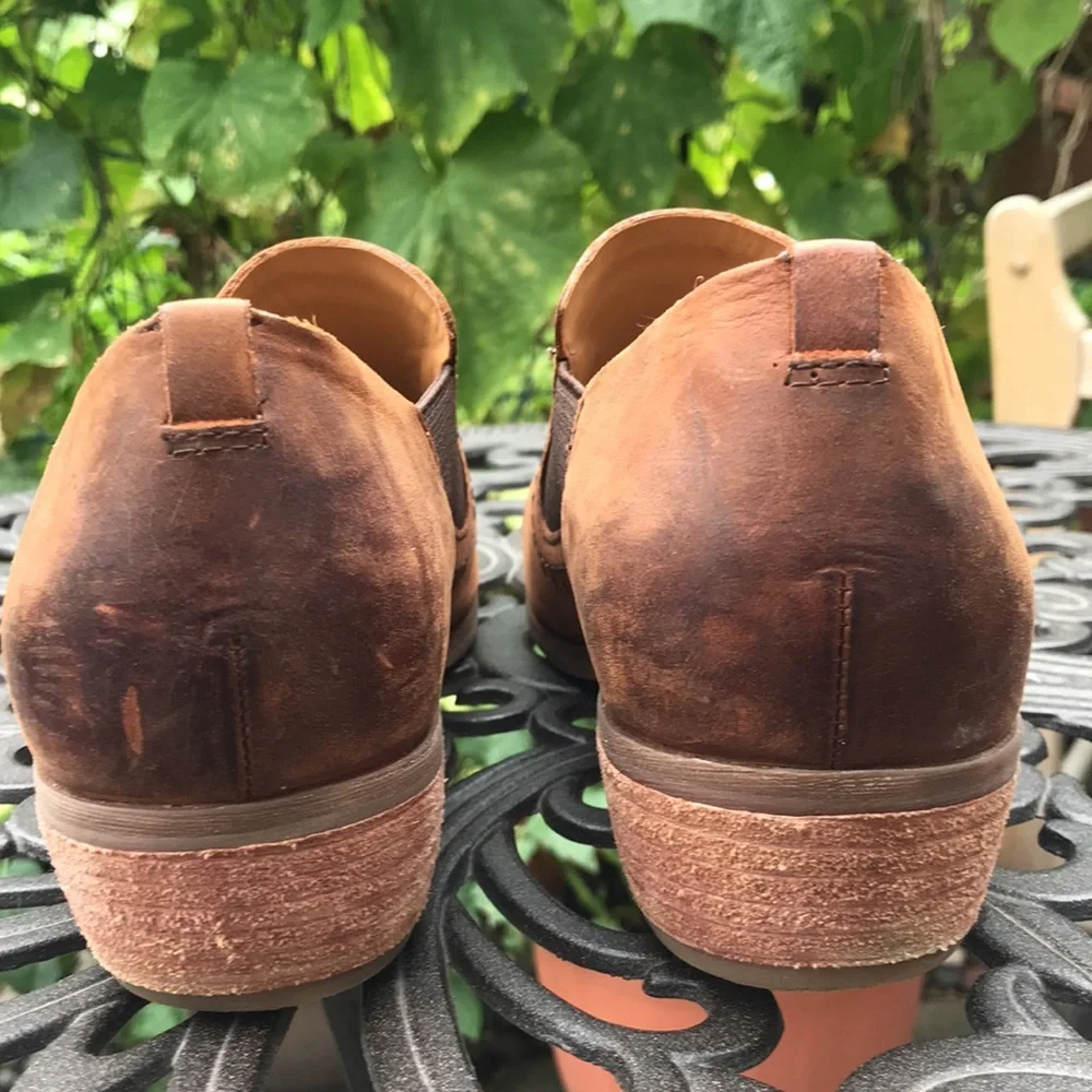 💙Korks Gertrude Distressed leather Bootie